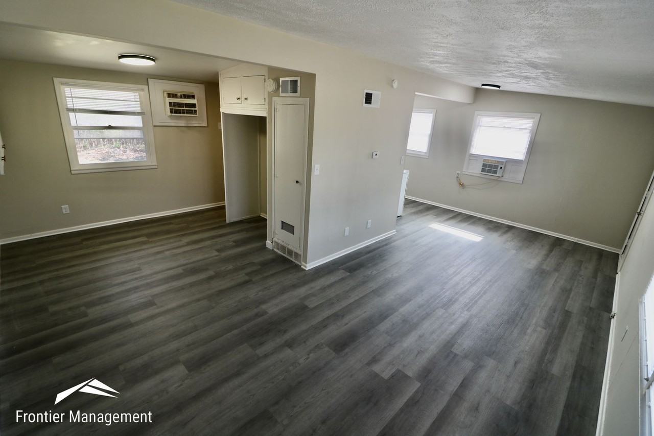 2324 Kraig Rd - Photo 3 of 6