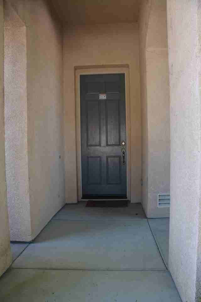 1822 Sanger Peak Way - Photo 2 of 48