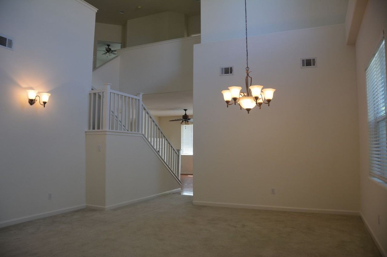 1822 Sanger Peak Way - Photo 6 of 48