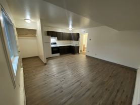 4W  -  Four Winds - Photo 1 of 1