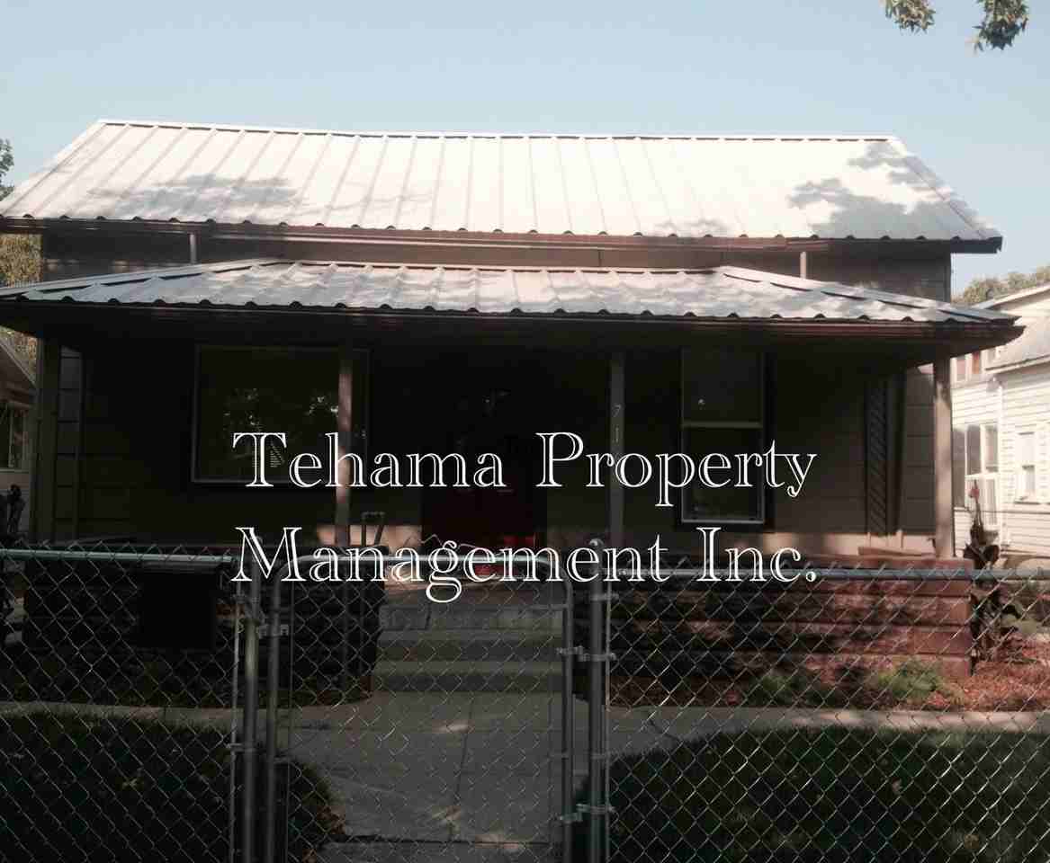 716 Johnson St - Photo 2 of 9