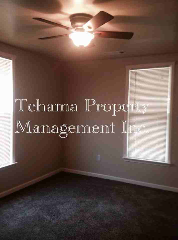 716 Johnson St - Photo 6 of 9