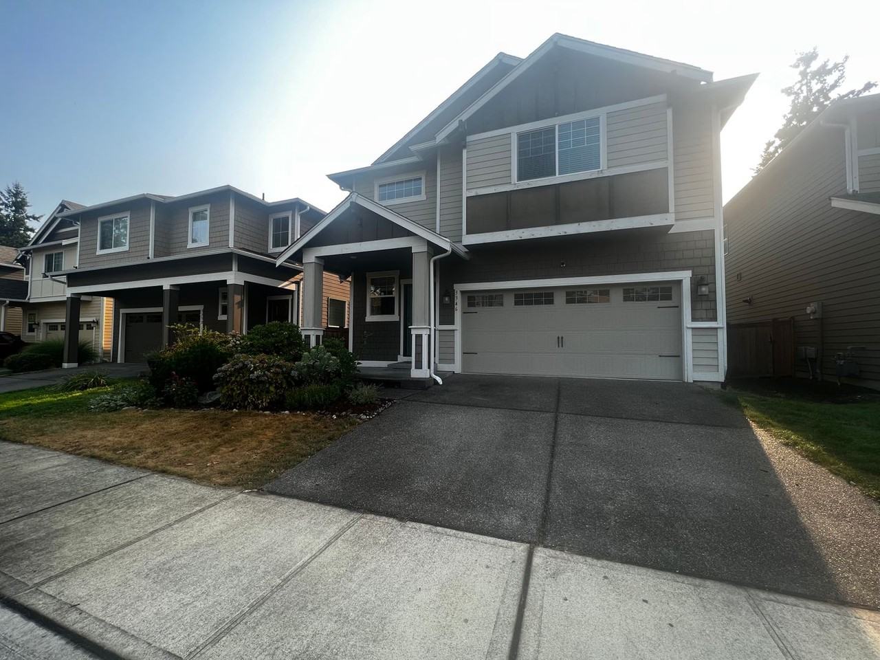 3346 Nova St Ne - Photo 2 of 25