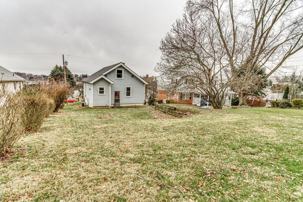 7 Jane St - Photo 3 of 21