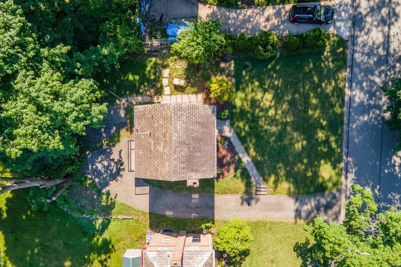 202 National Dr - Photo 6 of 28