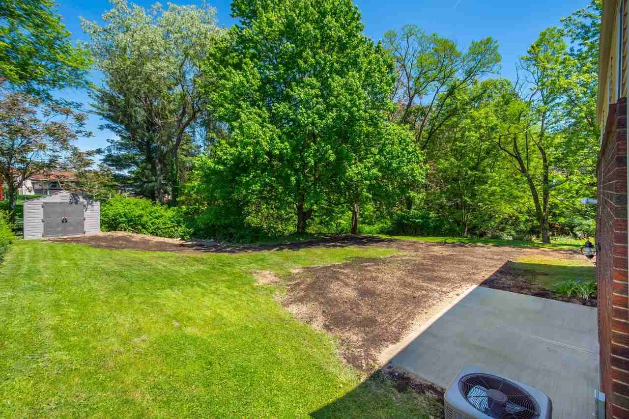 3815 Louisa St - Photo 6 of 20