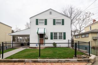 726 Hestor Dr - Photo 1 of 1