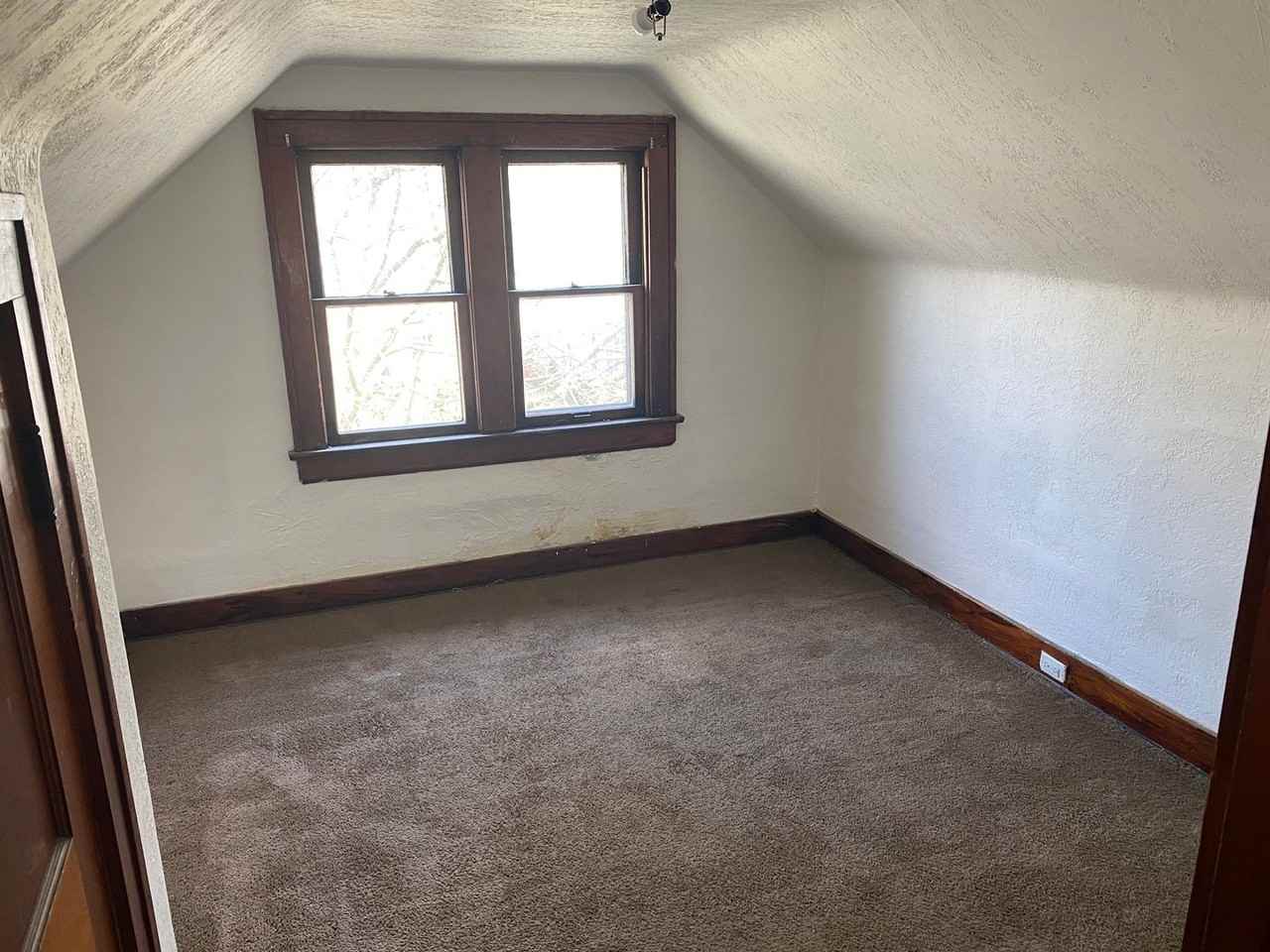 1368 Moore St - Photo 6 of 11