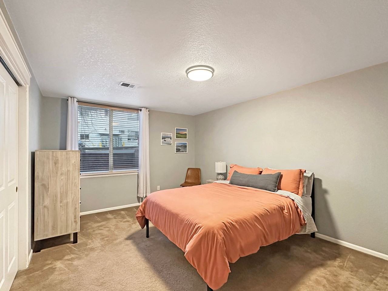 1678 Ames Ct - Photo 2 of 21