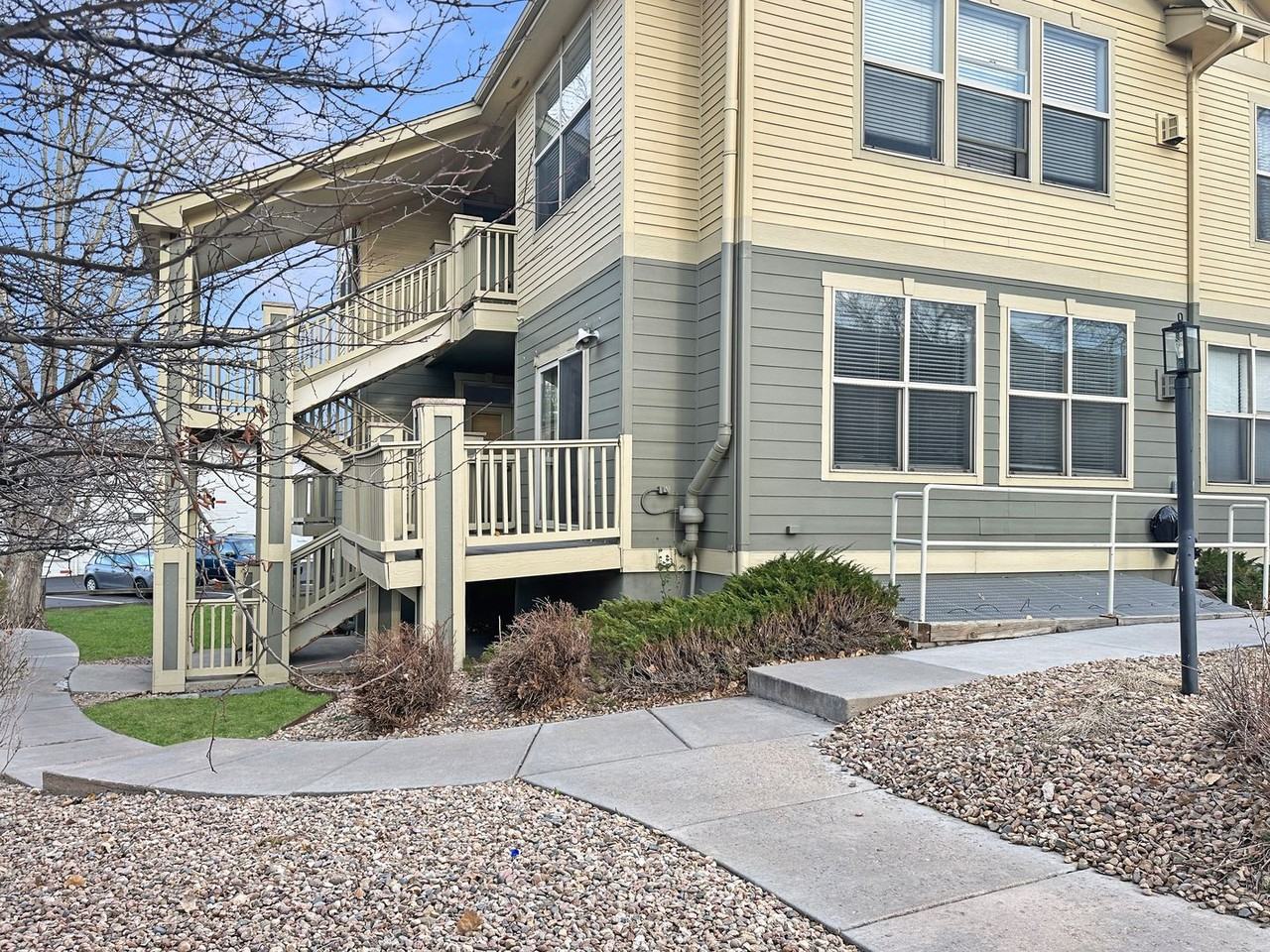 1678 Ames Ct - Photo 4 of 21