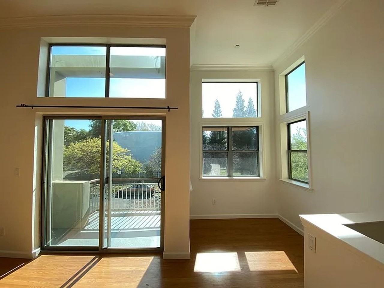 142 4th St - Photo 7 of 24