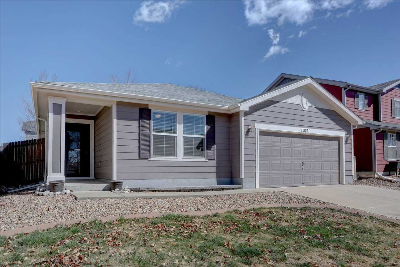 827 Lehigh Cir - Photo 2 of 20