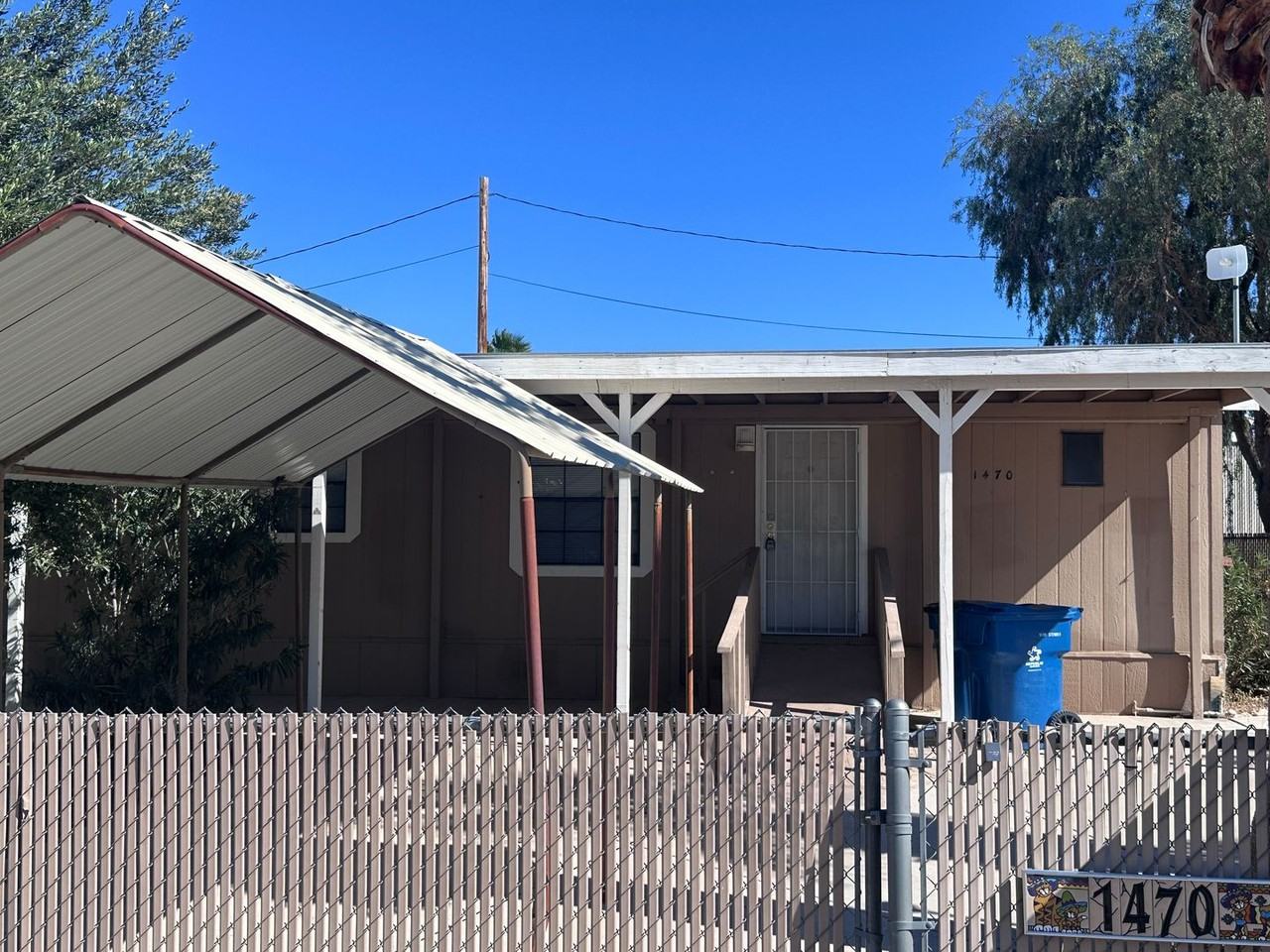 1470 Marina Parkway Dr - Photo 2 of 16