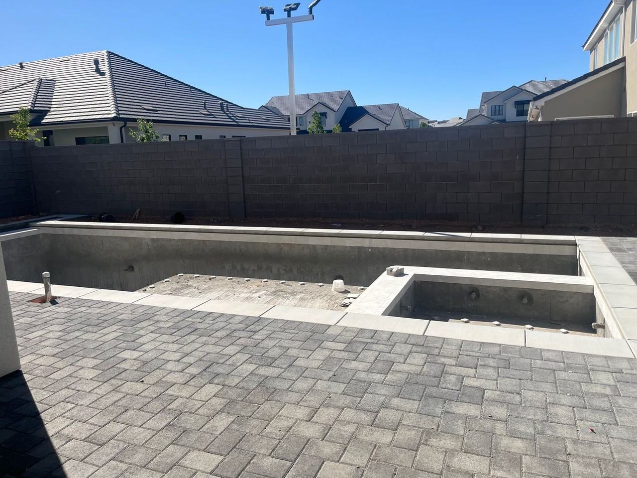 2600 E Rosedale Dr - Photo 4 of 28