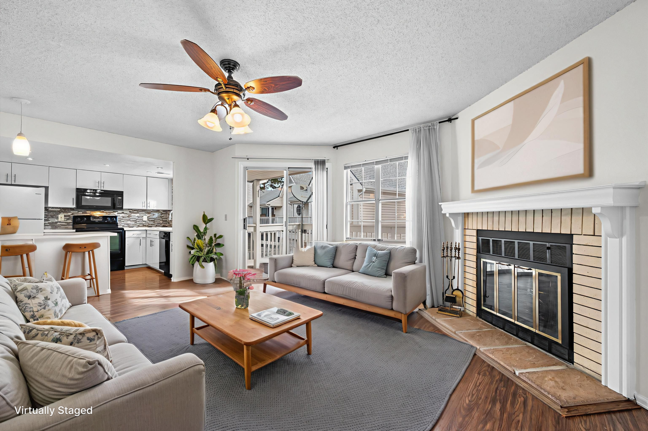 12615 E Pacific Cir #D - Photo 3 of 21