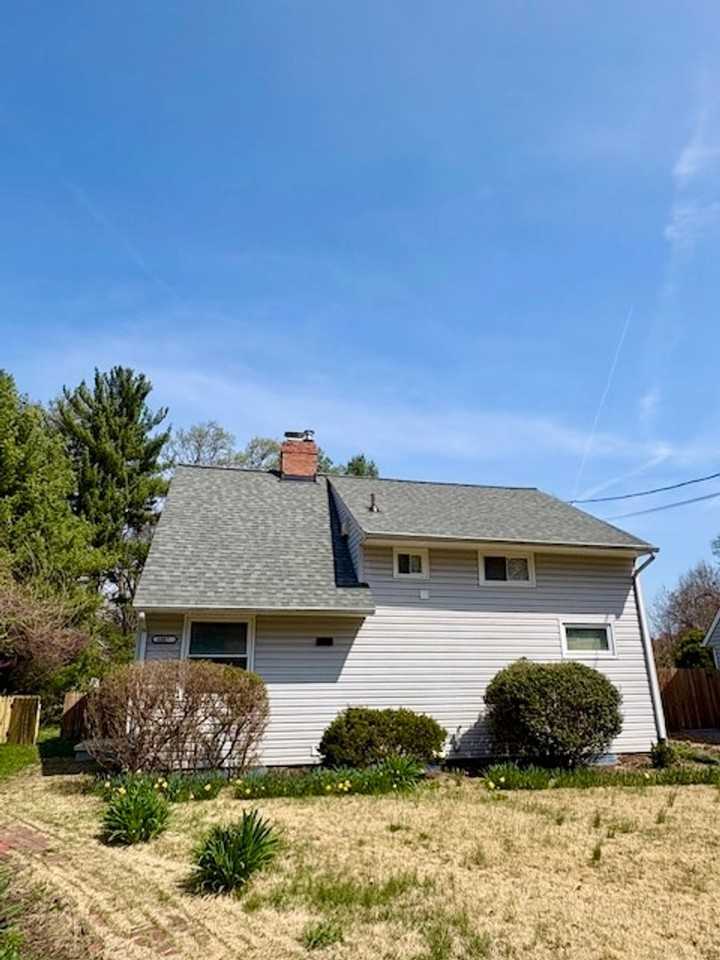 6007 Crawford Dr - Photo 2 of 32