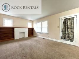 featured image of 125 W 16th Ave