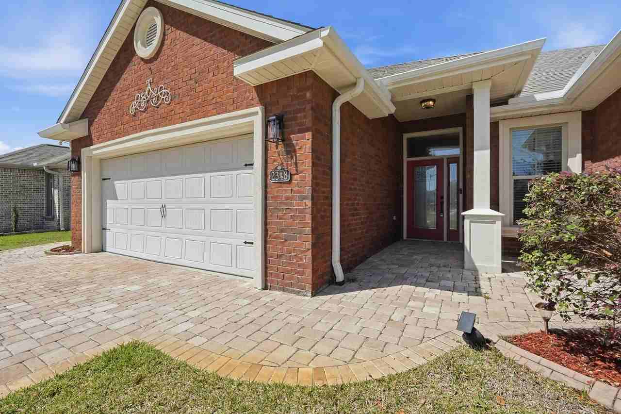 2348 Cummings Dr - Photo 2 of 50