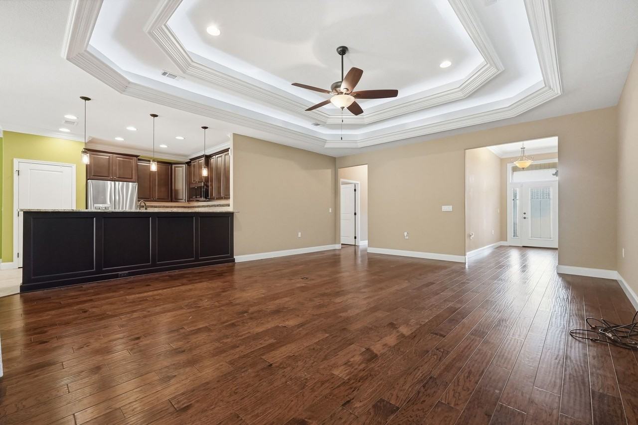 2348 Cummings Dr - Photo 5 of 50