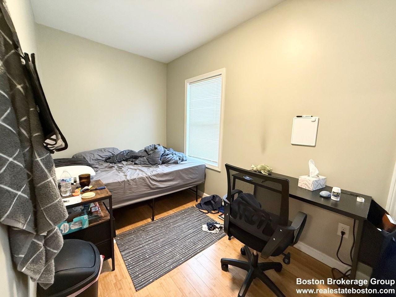 112 Chester St - Photo 5 of 8