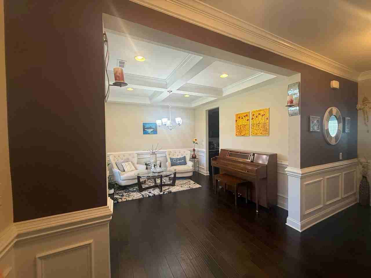 11215 Streamwood Ln Nw - Photo 5 of 28