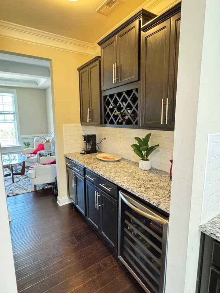 11215 Streamwood Ln Nw - Photo 7 of 28