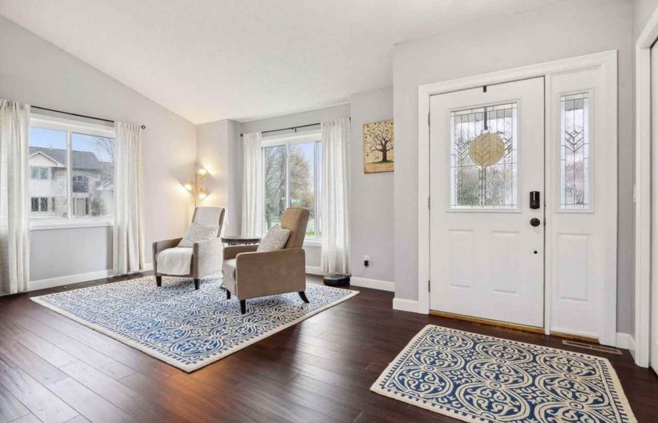 1163 Ridge Bluff Ct - Photo 2 of 29