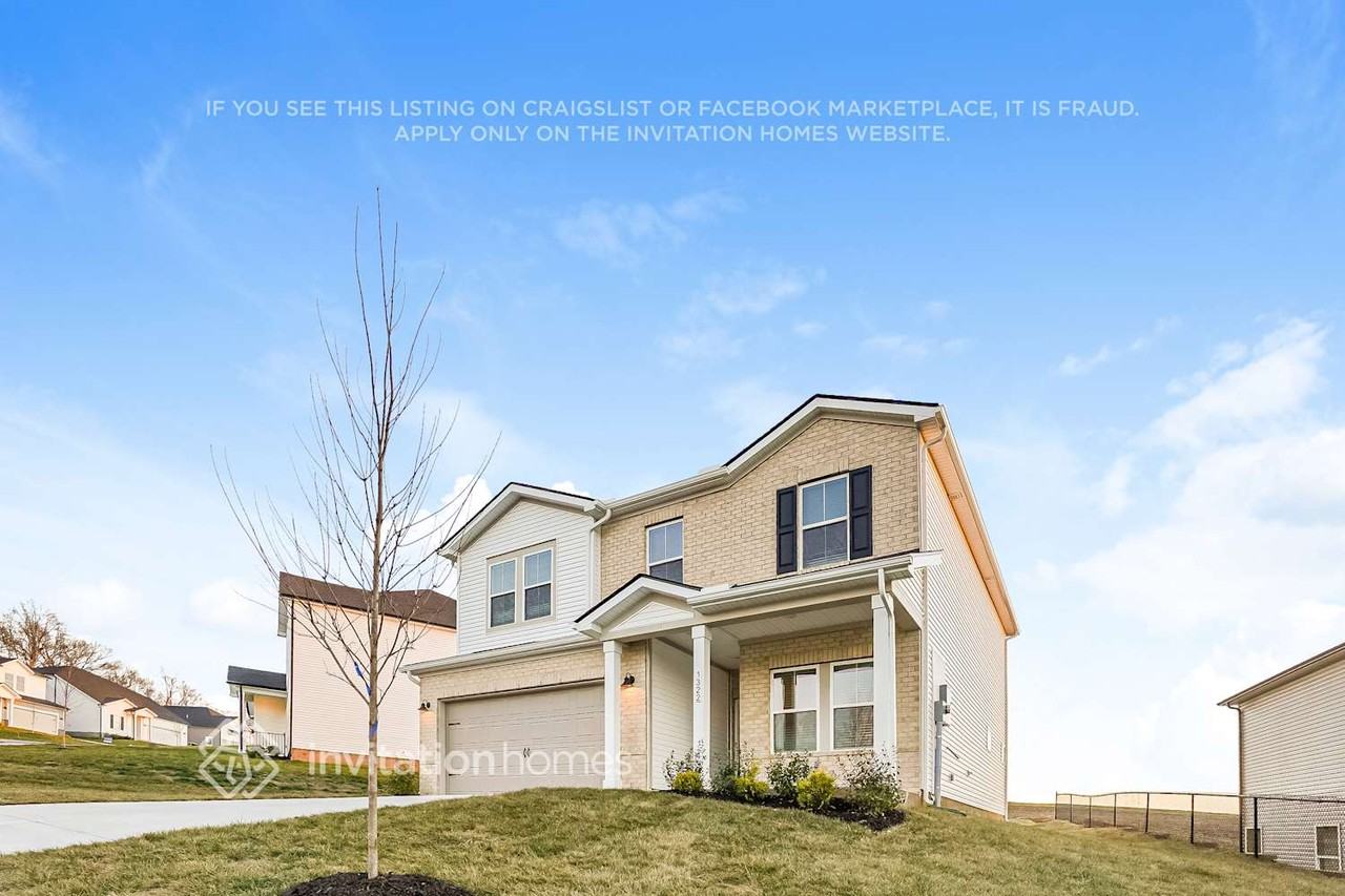 1322 Bluffton Cir - Photo 4 of 22