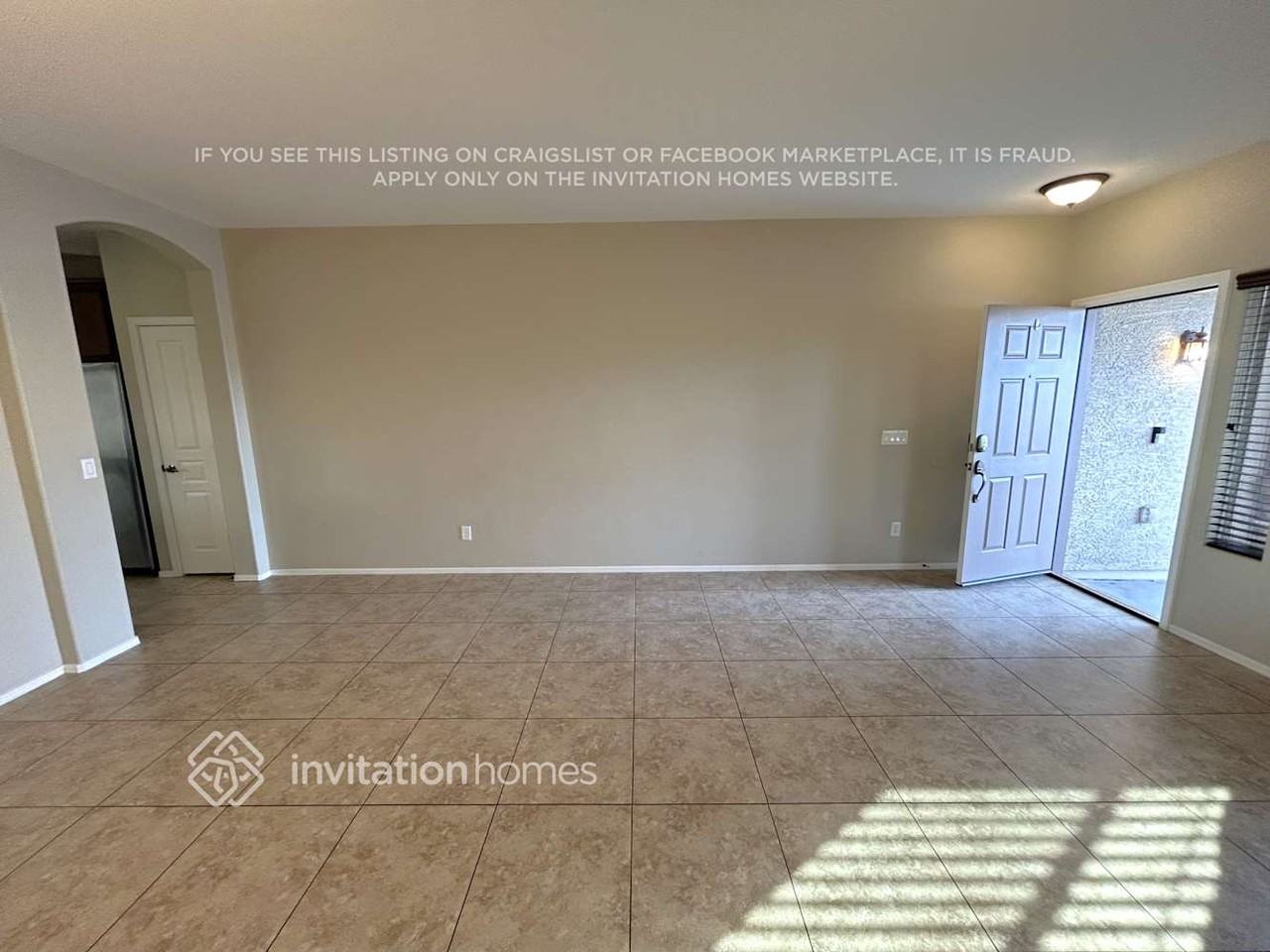 11737 W Madison St - Photo 2 of 17