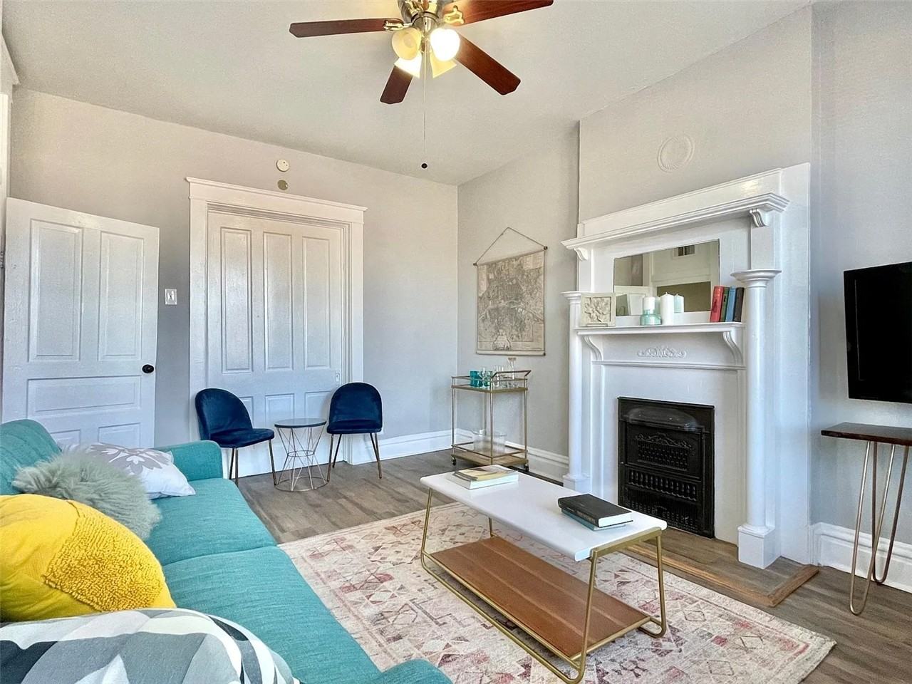 3294 Gravois Ave - Photo 2 of 19