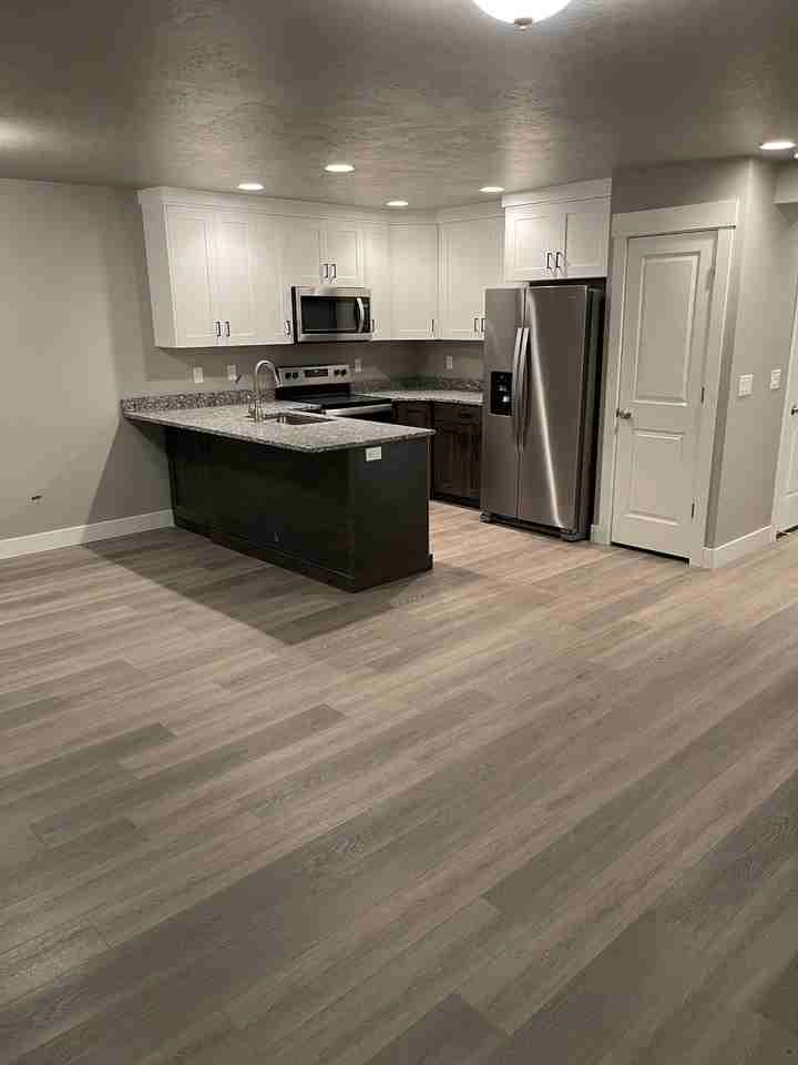 2060 Ne #25 - Photo 3 of 15