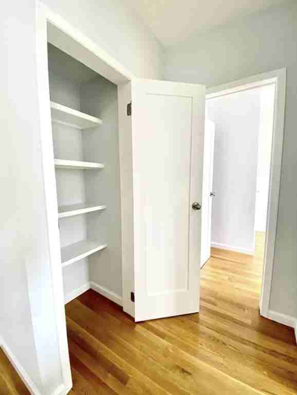 60 Henry St #4 - Photo 5 of 8