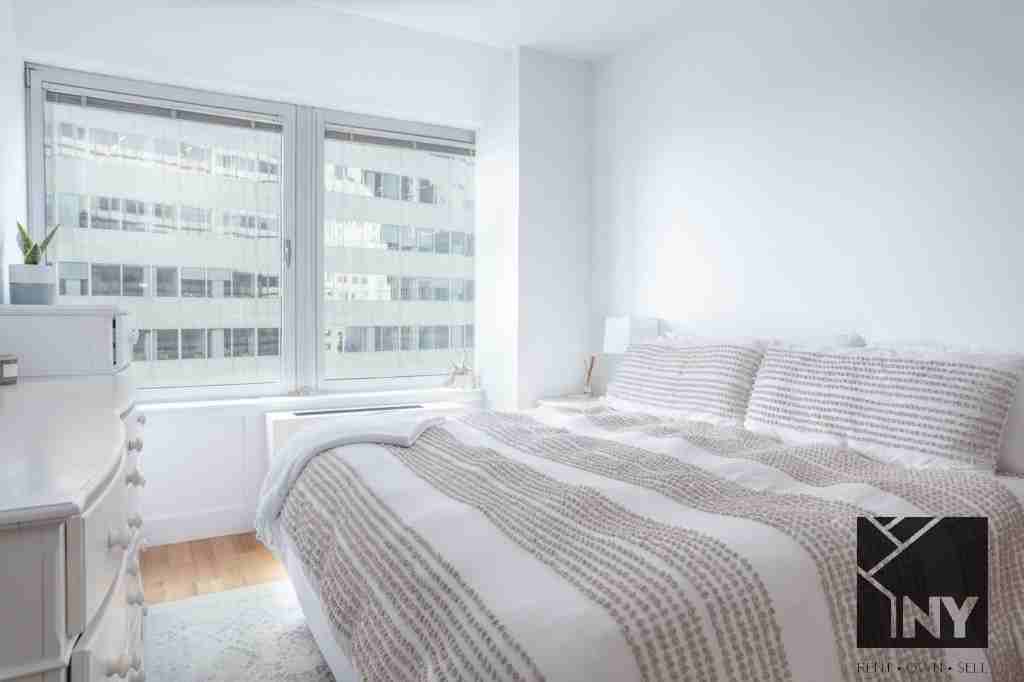 Water St #F5 - Photo 4 of 9