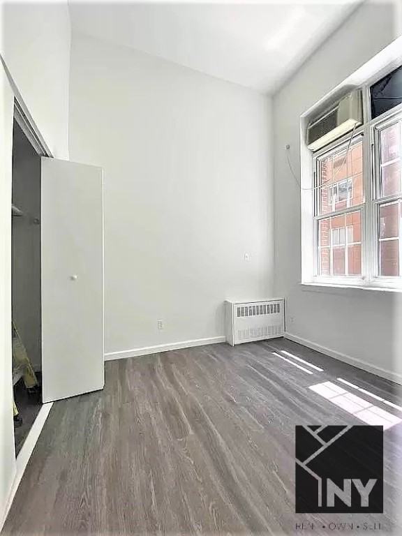 Gold St #310 - Photo 3 of 5