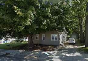 featured image of 1212 Fargo Ave #1