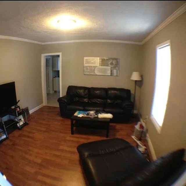 1212 Fargo Ave #1 - Photo 3 of 8