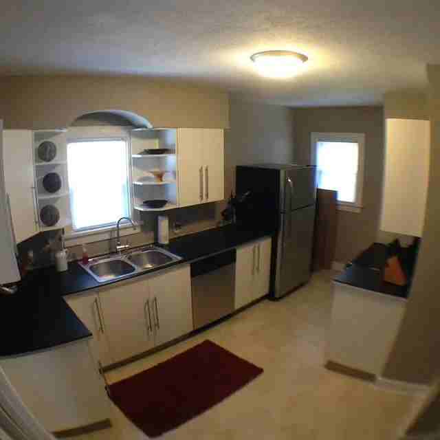 1212 Fargo Ave #1 - Photo 4 of 8