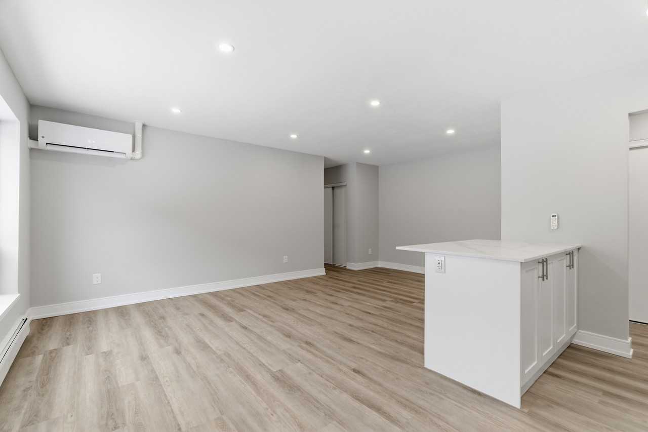 20 Weichel St. - Photo 6 of 17