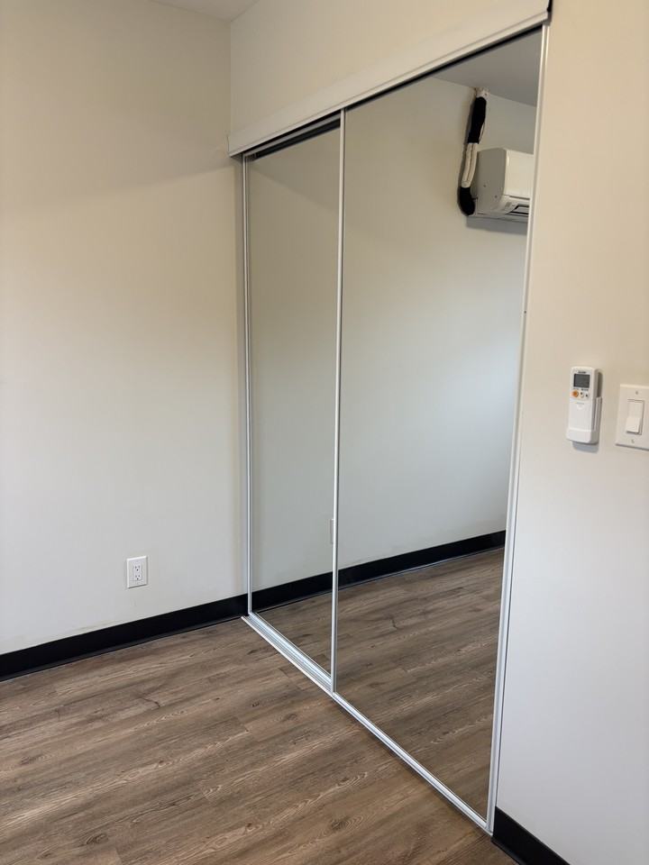 145 Woodward Ave - Photo 5 of 11