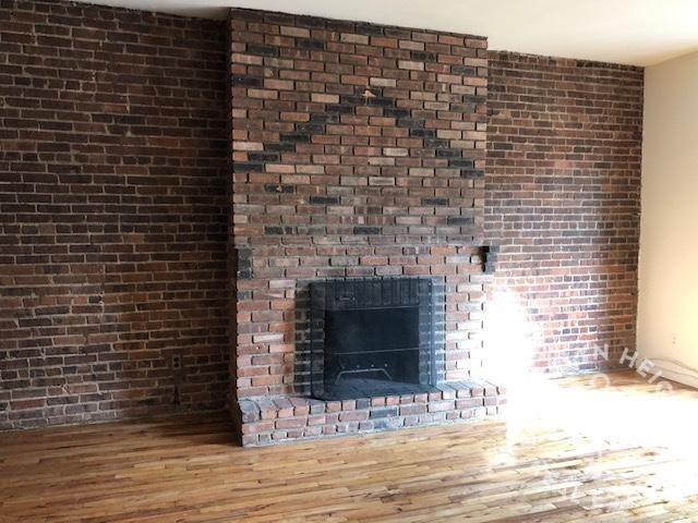 Amity St #5 - Photo 3 of 8