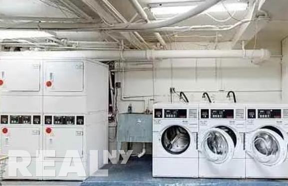 E 16th St #3X - Photo 4 of 4