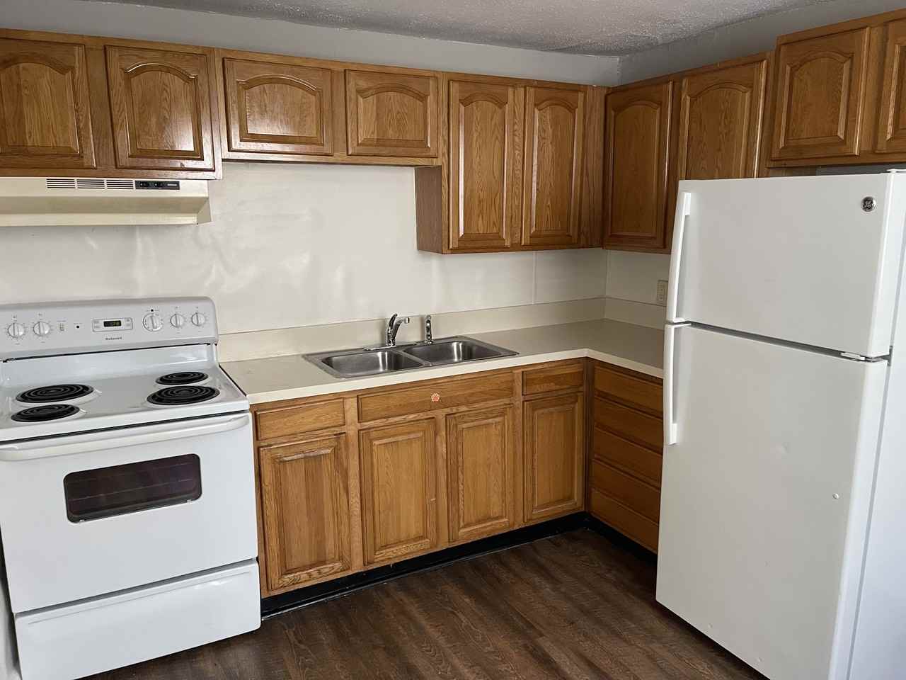 5435 Amazon Ave #1 - Photo 4 of 14