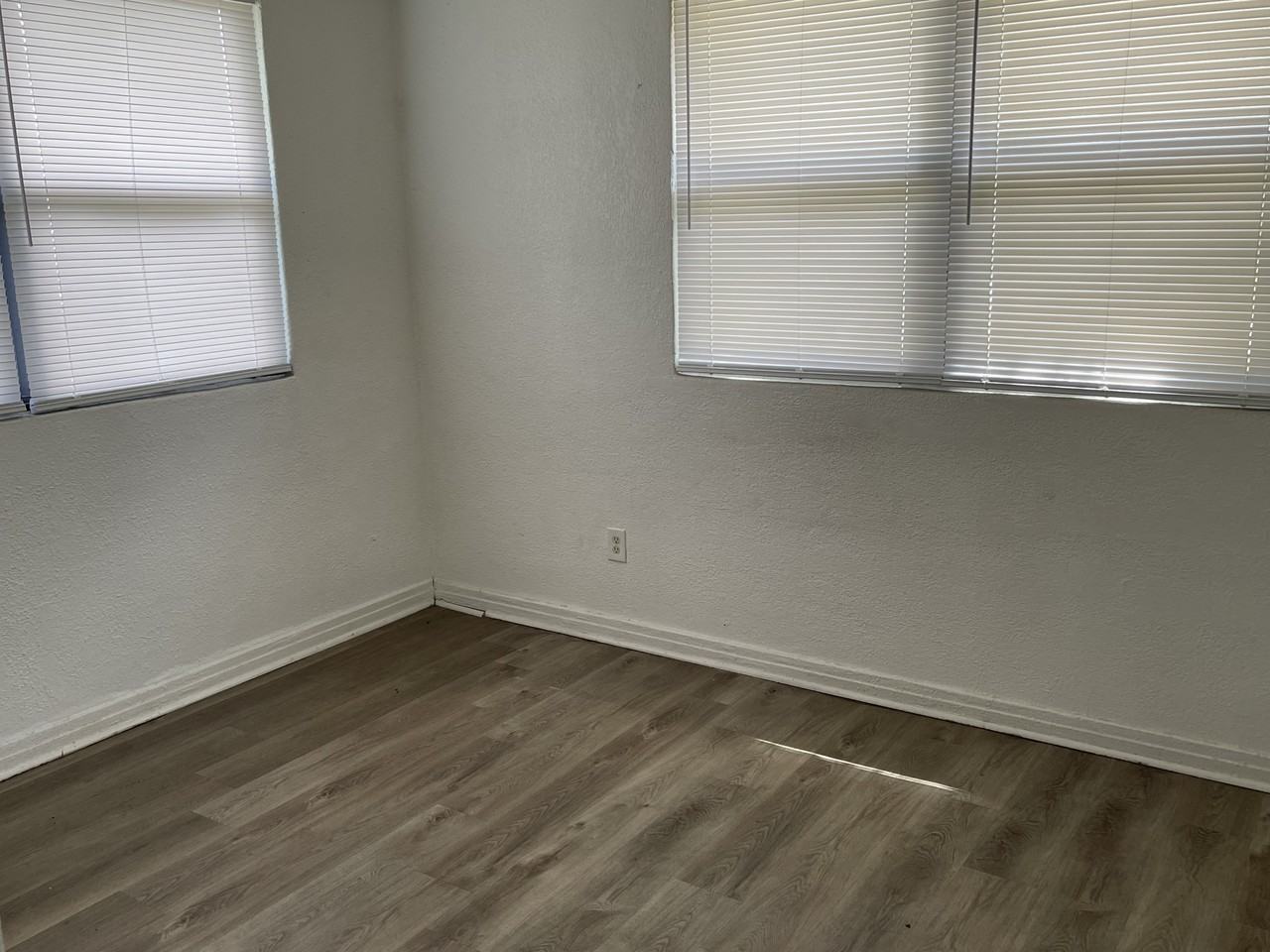 3249 Mabry Ter #1 - Photo 6 of 8