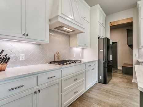 18704 Neri Dr #1 - Photo 4 of 11