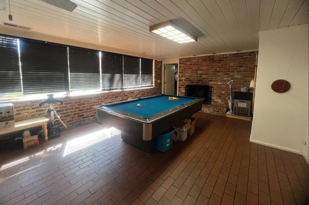 1 Lakeshore Dr - Photo 7 of 15