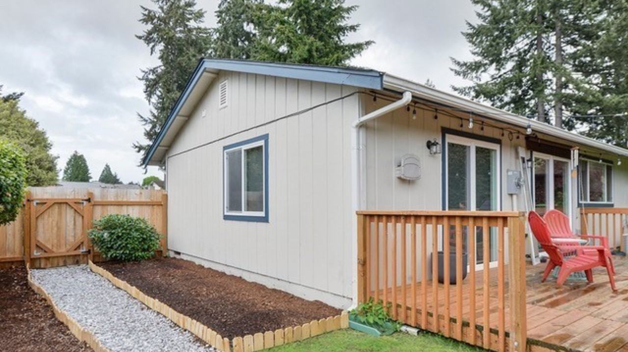 10710 115th Ave Sw #1 - Photo 2 of 17