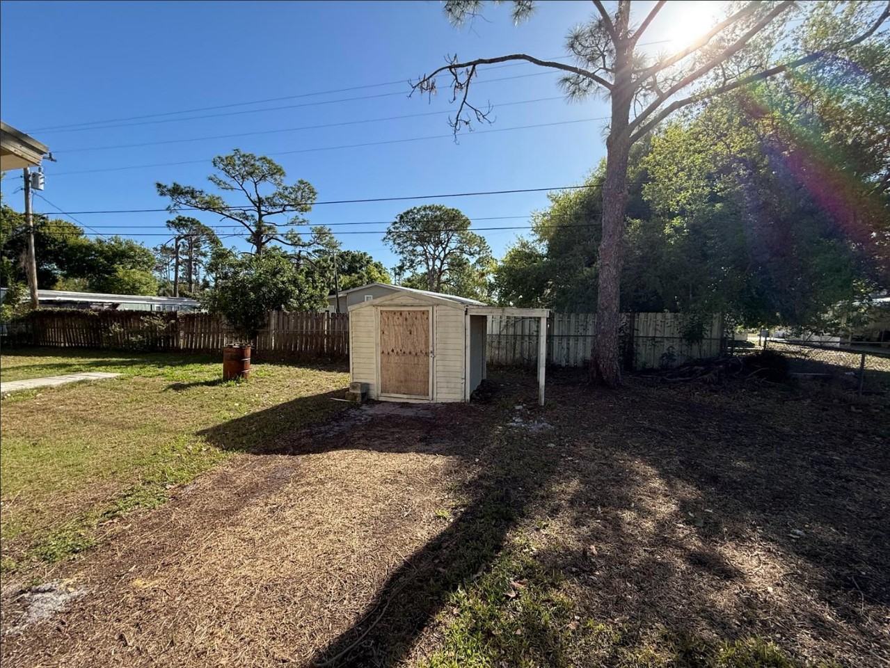 8135 Tolles Dr - Photo 5 of 20