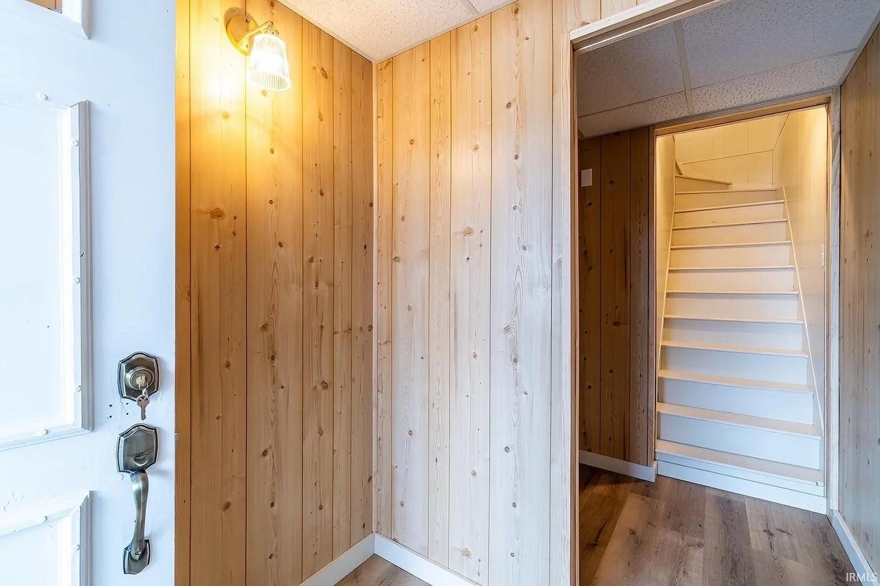 804 N Harrison St - Photo 2 of 10