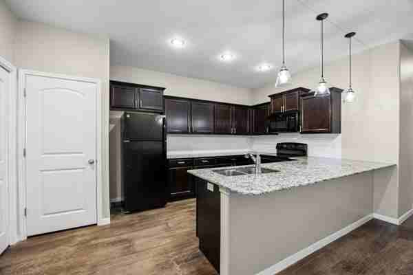 102 Stockton Family Ct - Photo 6 of 20