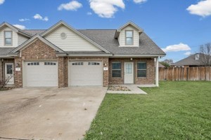 featured image of 111 Stockton Family Ct